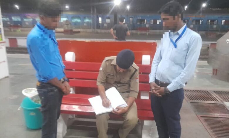 चारधाम यात्रा 2025: जीआरपी द्वारा रेलवे स्टेशनों पर सघन चेकिंग, यात्रियों की सुरक्षा हेतु कड़े इंतजाम 1 FB IMG 1746083016486