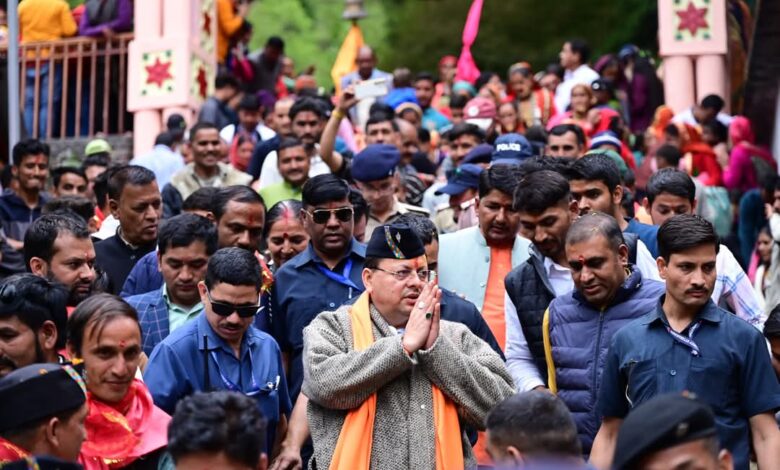 लाटू देवता कपाटोद्घाटन पर मुख्यमंत्री पुष्कर सिंह धामी ने की पूजा-अर्चना, प्रदेशवासियों के सुख-समृद्धि की कामना 1 FB IMG 1747069354961
