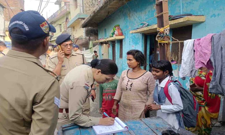 पुलिस ने देहरादून में 605 किरायेदारों का सत्यापन किया, नियम उल्लंघन पर ₹7.5 लाख का चालान जारी 1 Police verify 605 tenants verified in Dehradun 780x470 1
